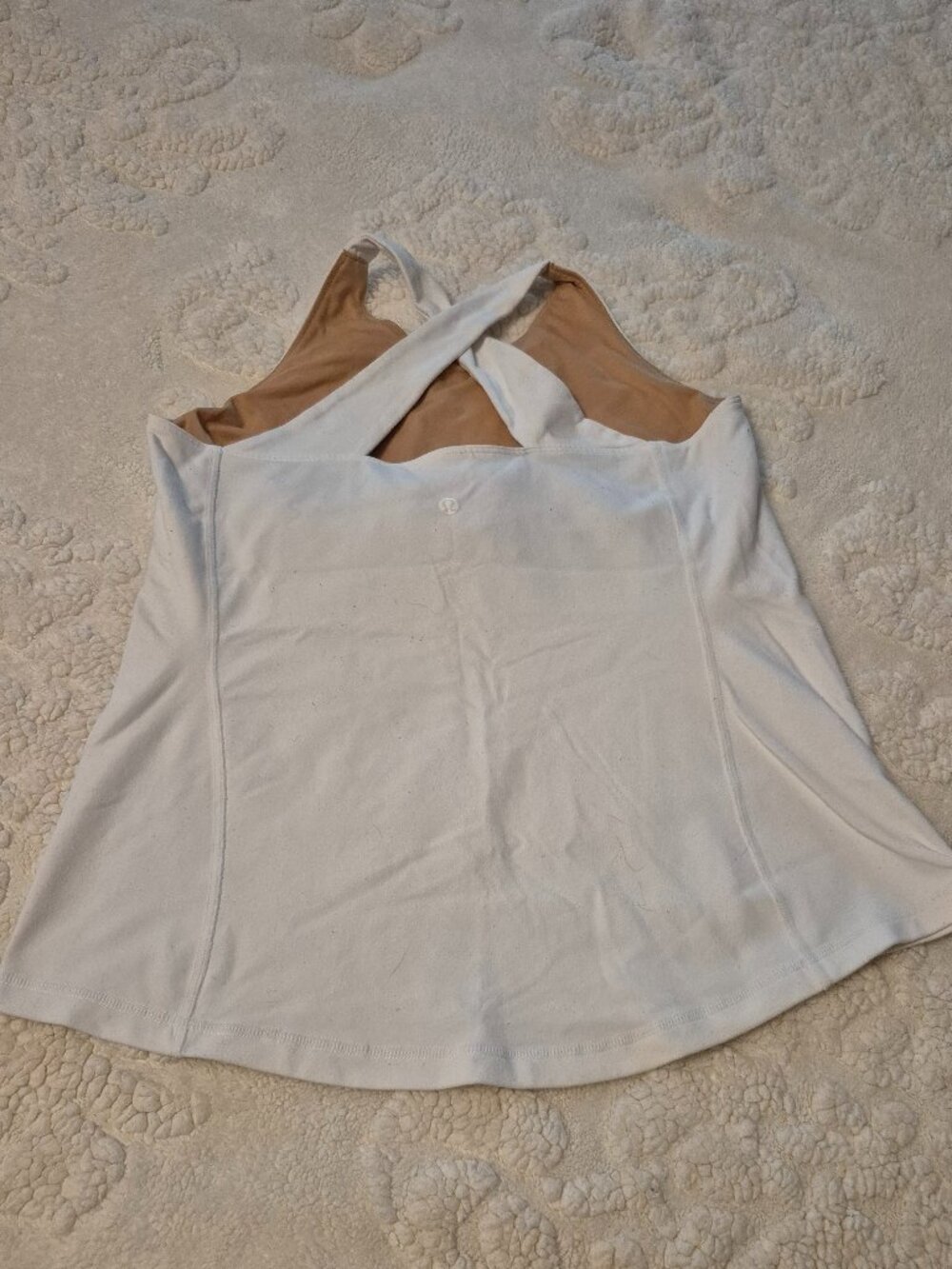 Lululemon White Scoop Neck Tank (10)